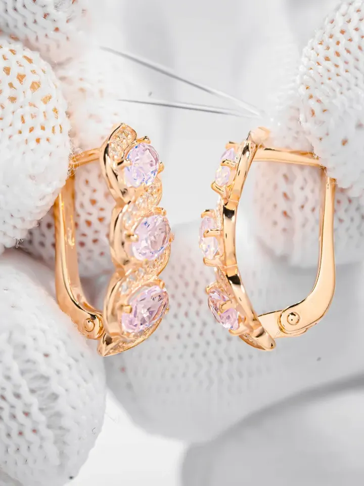 Earrings jewelry Silver gold plated 925 assay value with cubic zirconia and agate