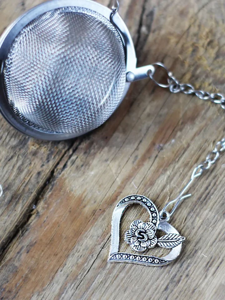 Heart tea infuser for loose leaf tea, Tea infuser charm flower, Tea Strainer heart pendant, herbal tea galentines day