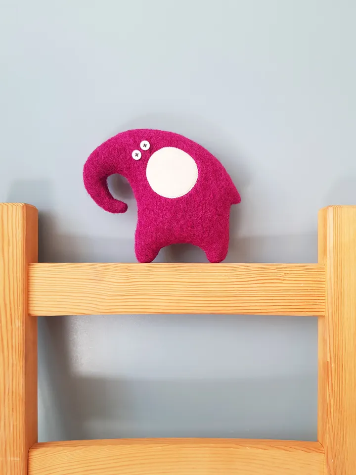 Hot pink Elephant Sewing Pattern PDF, digital tutorial in English, stuffed animal diy