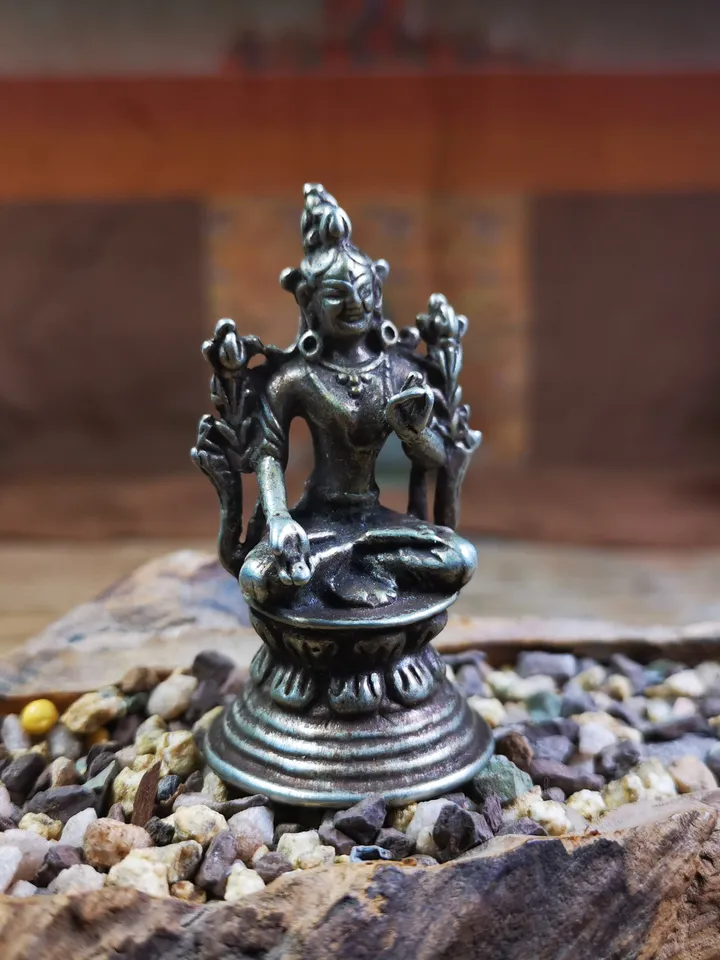 Gandhanra Tibetan Buddhist Statue White Tara