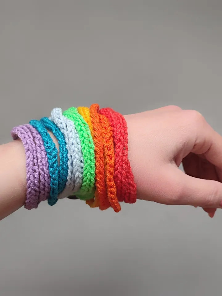 Rainbow color jewelry set, pendant and bracelet, boho style jewelry