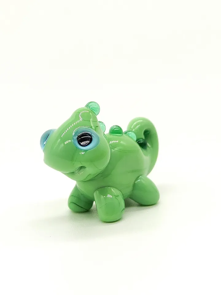 GLASS FIGURINES Chameleon figurine MIniature Chameleon ornament Glass Chameleon scuplture Chameleon gift Reptile figurine Terrarium Aquarium