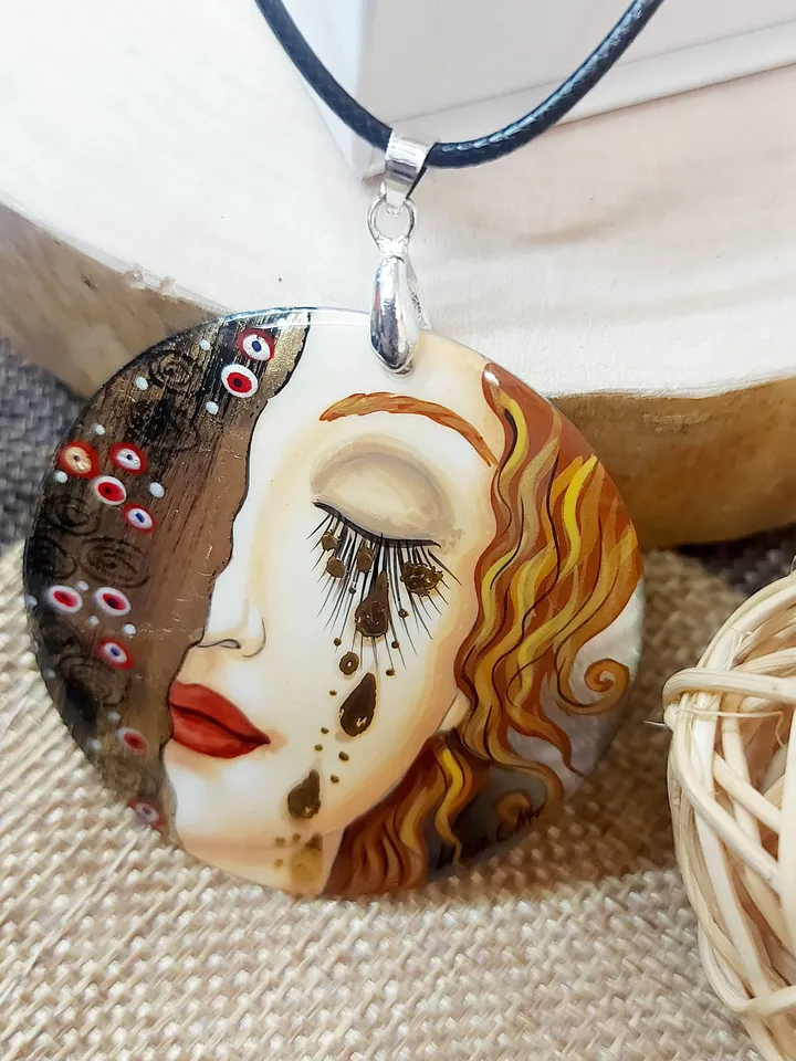 Golden Tears: Hand-Painted Nacre Pendant Inspired by Gustav Klimt's Artistic Beauty - Symbol of Acceptance and Kindness in Iconic Style