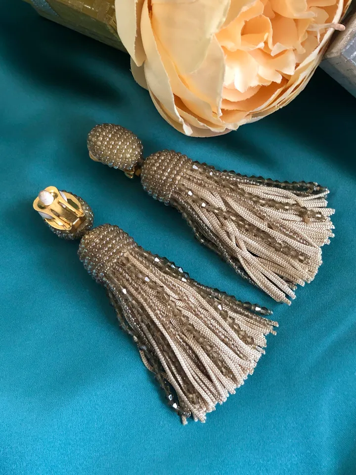 Short Tassel Beaded Earrings clip-on