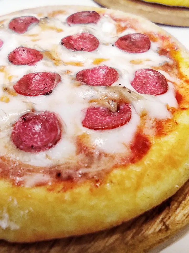 Miniature pizza, fast food for dolls, food size 1 12, scale 1 6, dollhouse miniature, mini food, mini pizza, tiny food