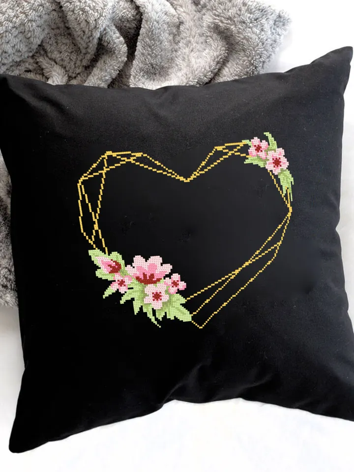 Floral heart frame cross stitch pattern download PDF Your text here, Wedding cross stitch, Valentine stitch, Flower wreath cross stitch #Y5