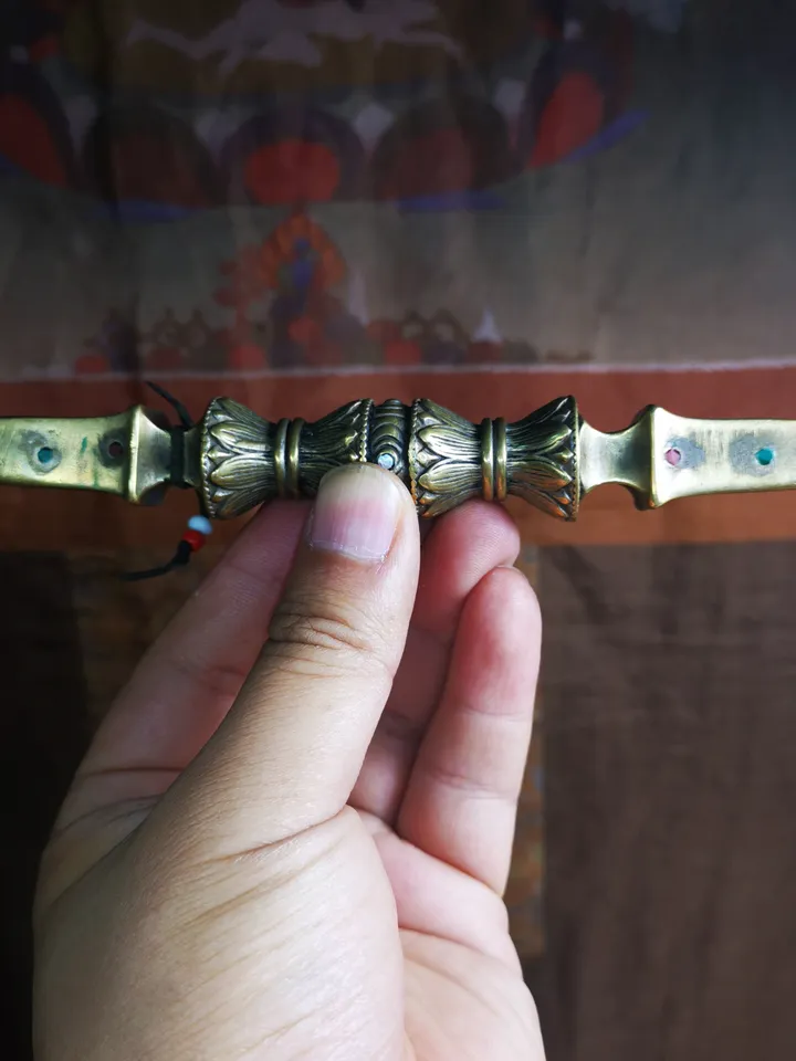 Gandhanra Handmade Vintage Vajra Dorje,Tibetan Buddhism (Vajrayana) Ritual Implement,Made of Brass,50 Years Old
