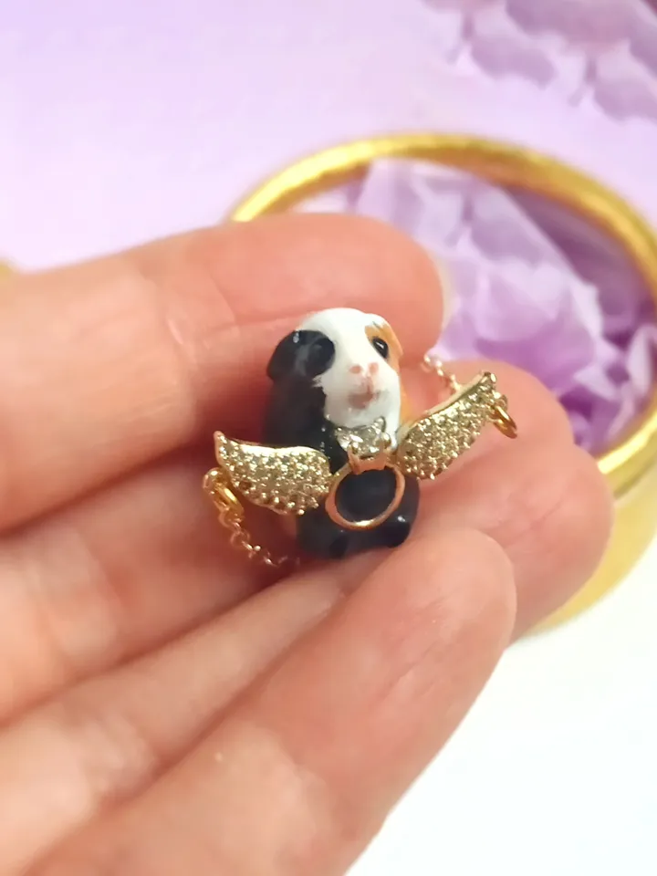 Handmade guinea pig pendant, adorned with rhinestones and gold wings (US discount)