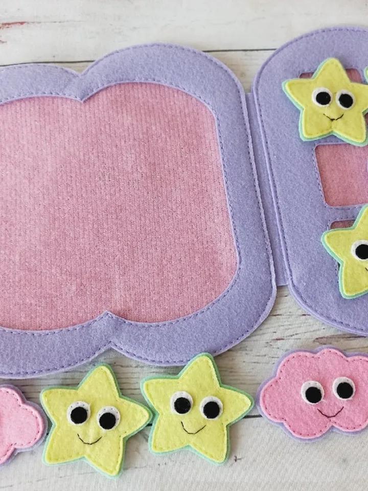 Unicorn tic tac toe game Pattern PDF, Felt tic tac toe board, Quiet book pattern, Felt sewing pattern ideas for baby 1, 2, 3 year old gift