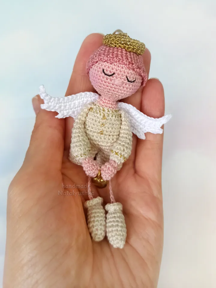 Christmas Angel boy with heart, Keychain, Little crochet Angel, Christmas gift