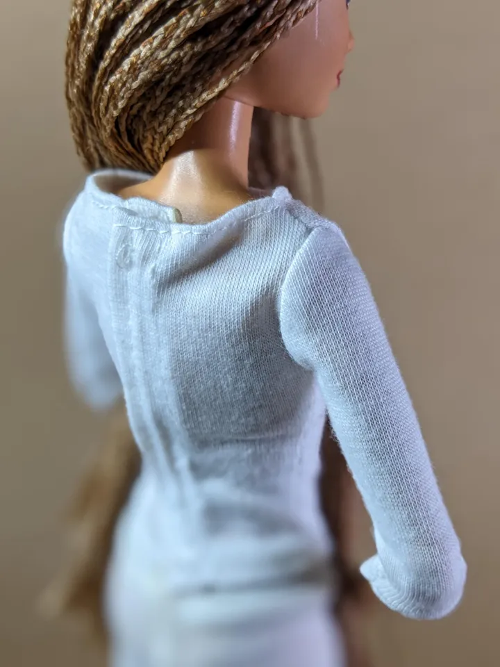 White long-sleeve T-shirt for 1/6 scale fashion female dolls