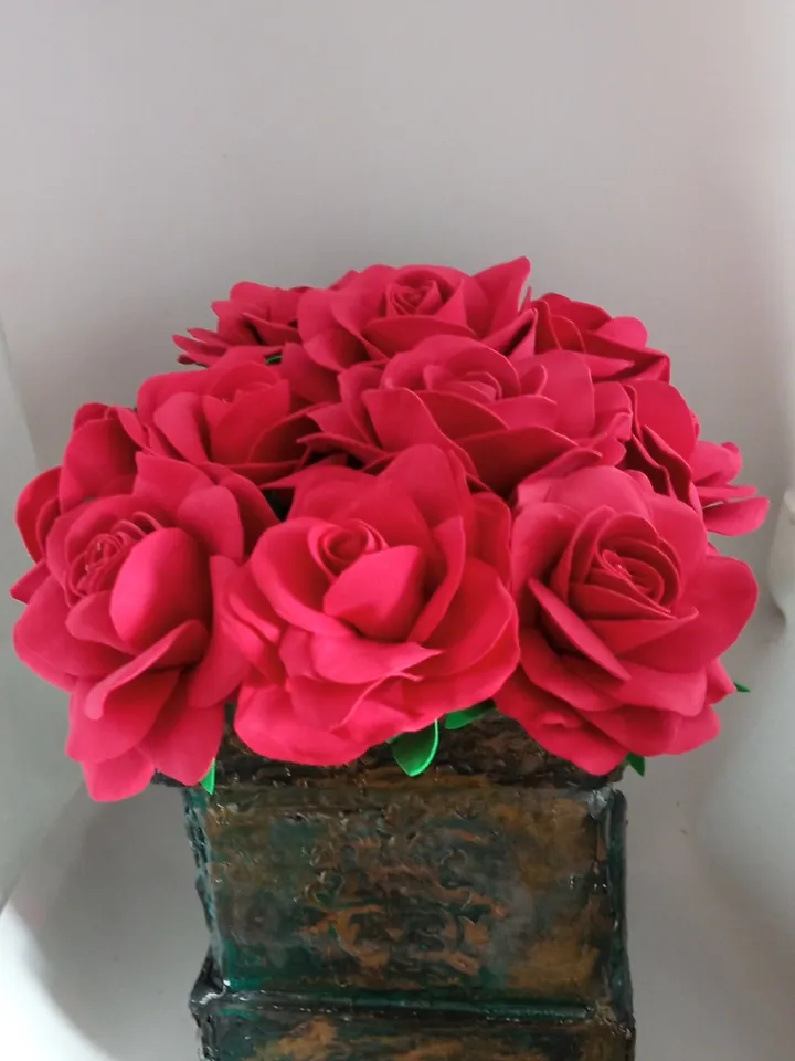 luxury interior red roses in a box(vintage ctyle)by hand/bouquet artificial flowers handmade/ birthday gift/gift for her