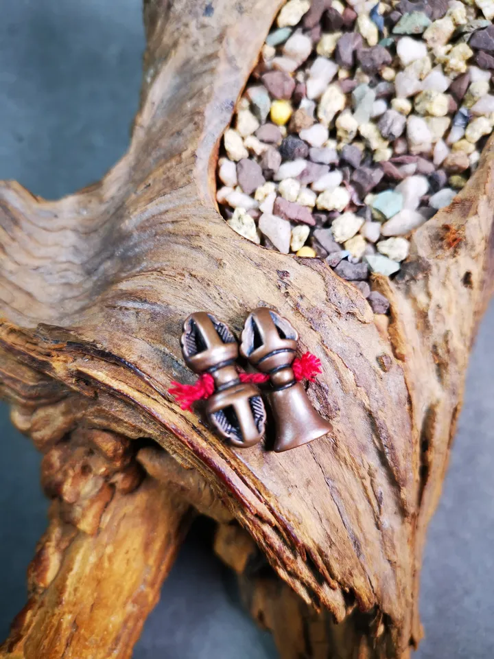 Gandhanra Handmade Tibetan Amulet Pendant,Mini Vajra and Dorje Bell, Mala Marker Bead Accessories, Made of Red Copper
