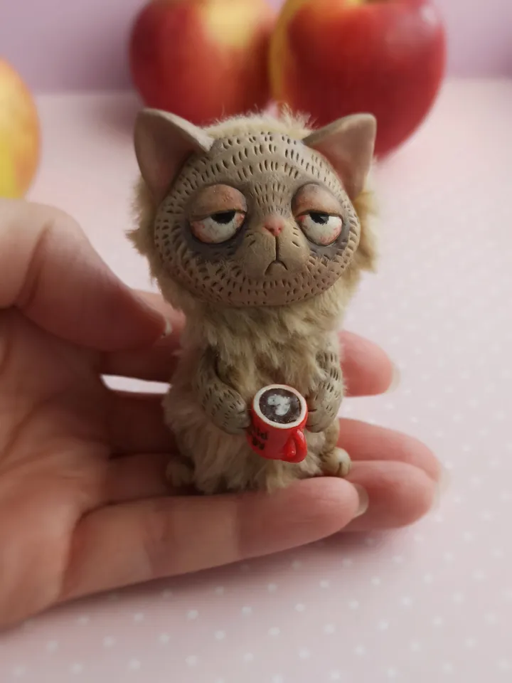 Sleepy Cat Doll – The Perfect Companion for Night people