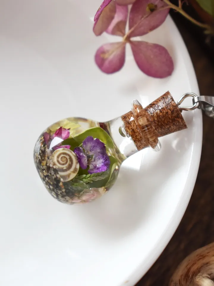 Tiny bottle with Real flowers necklace. Botanical jewelry Terrarium pendant Present for Green witch.