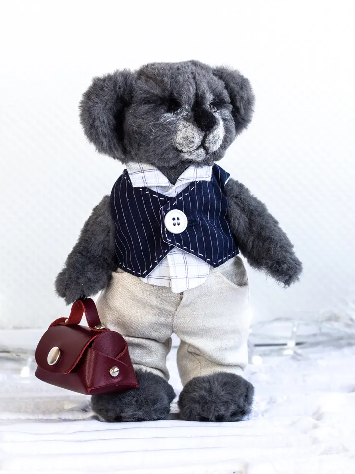 Rare and Adorable Koala Collectible Figurine - Limited Edition Must-Have for Collectors