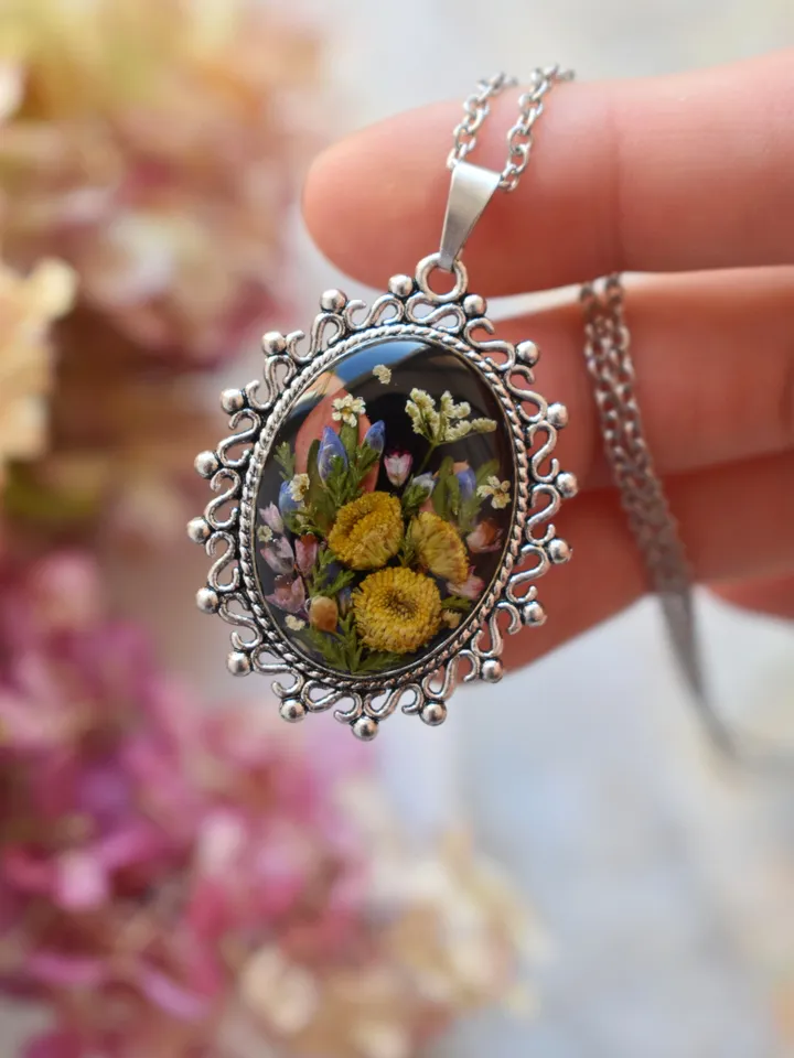 Pressed tansy Necklace. Real flower necklace. Botanical flower necklace.