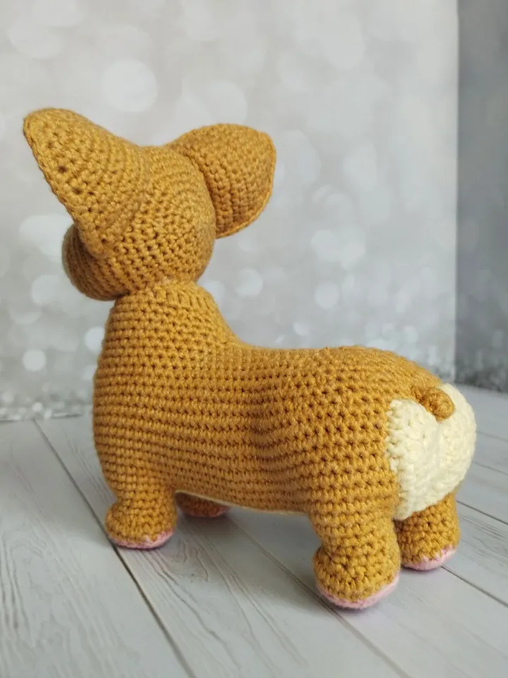 Adorable Corgi Dog Crochet Pattern – Step-by-Step Amigurumi Tutorial