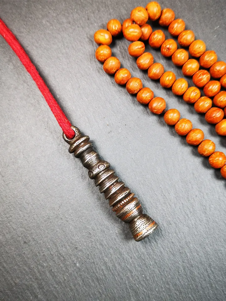 Gandhanra Handmade Tibetan Buddhist Ritual,Stupa,Pagoda,Buddhist Tower Amulet Pendant,Made of Cold Iron