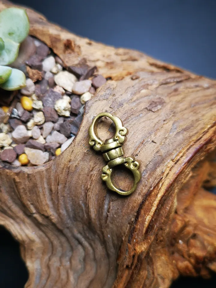 Gandhanra Handmade Mala Hanging Ring,Keychain Ring,Prayer Beads Accessories,Made of Brass