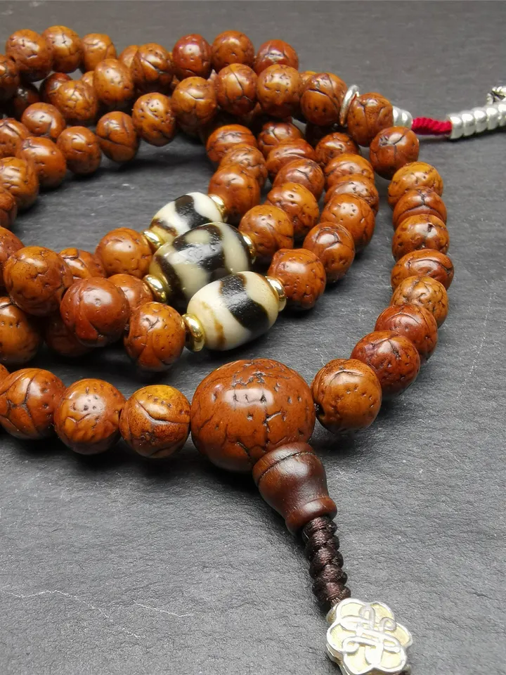 Gandhanra Old Tibetan Mala,Authentic 10mm 108 Dragon Eyes Bodhi Prayer Beads,with Dzi Spacer Beads,Silver Counters,40 Inches Length