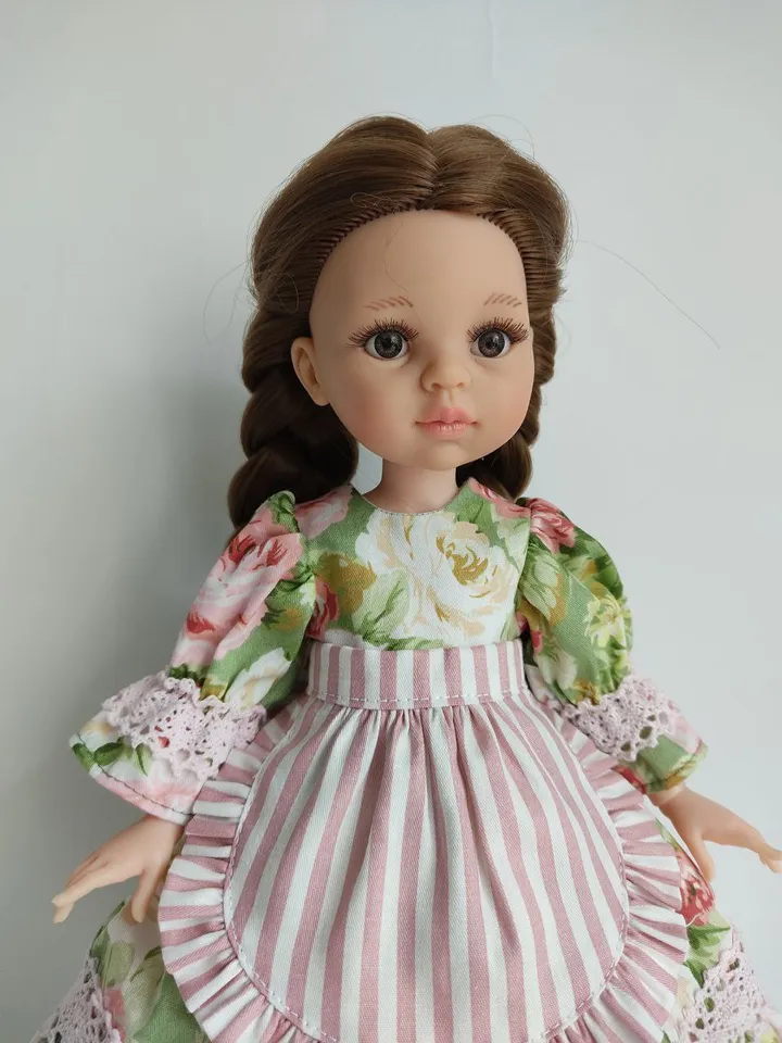 PDF sewing pattern for Paola Reina dolls.