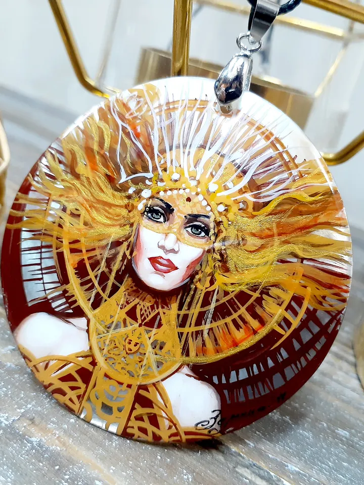 Pearl pendant necklace: Fiery beauty of women on astonishing pendant. Outstanding handmade jewelry for evening dress. Gift for a bright girl