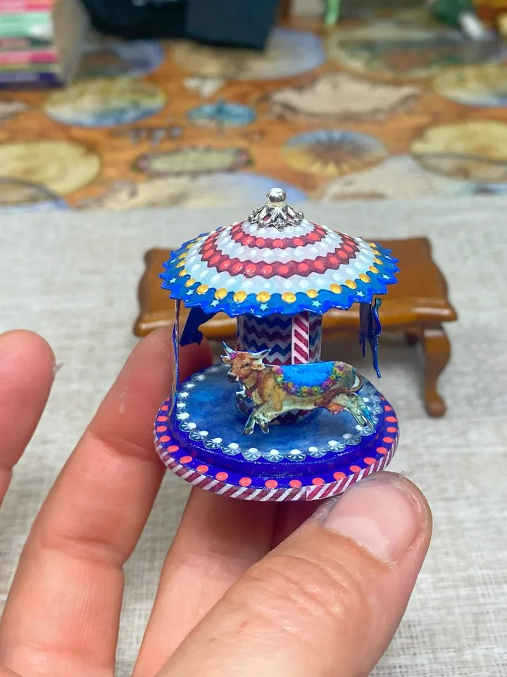 Puppet carousel. Miniature. Dollhouse miniature.1:12.