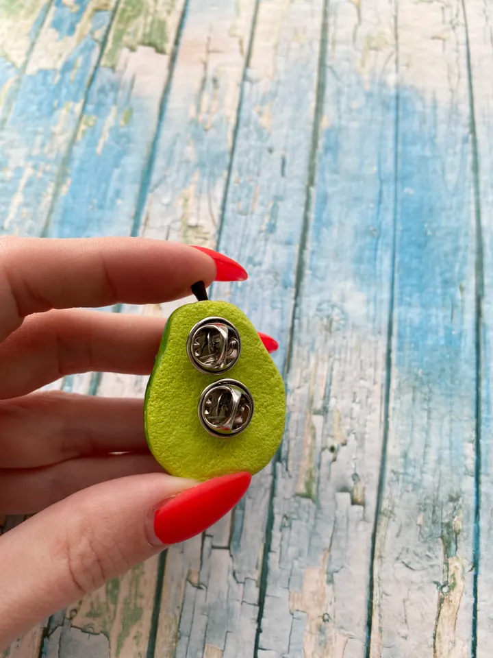 Brooch Pear with Polymer Clay