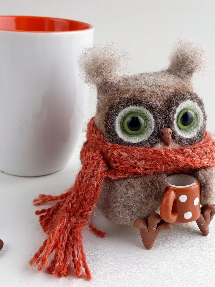 Needle Felted Owl/OOAK Owl/Bird lover gift/Owl holds a mug/Cute Owl/Nursery decor/Birthday Gift/Waldorf Owl sculpture