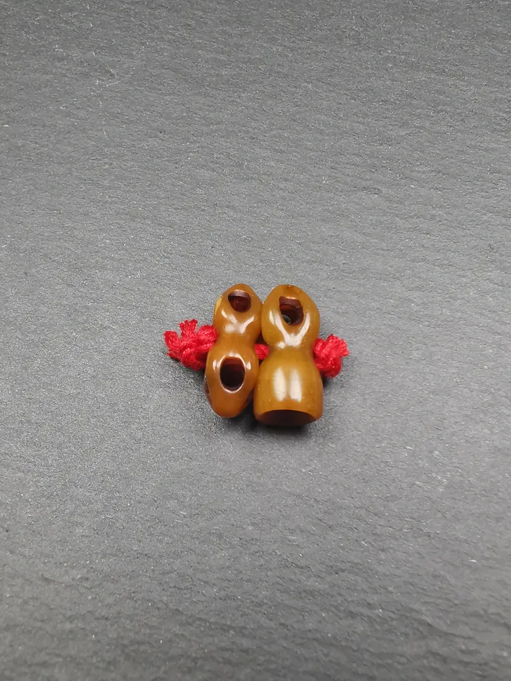 Gandhanra Tibetan Bone Carved Amulet Vajra and Bell, Hand-Carved Pendant for Mala,Prayer Beads,17mm × 10mm