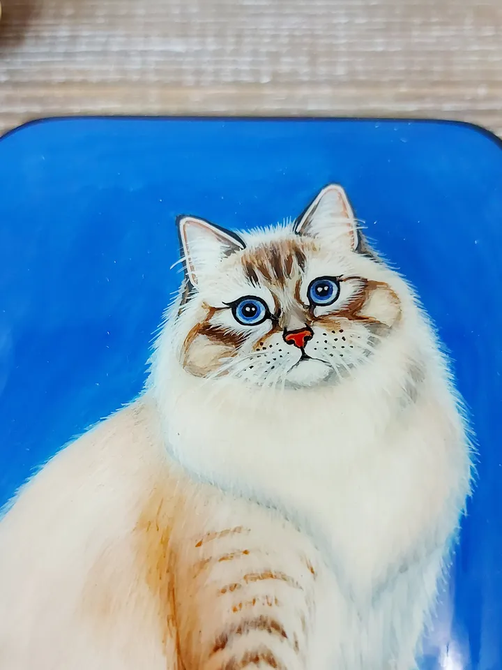 Beautiful Russian Lacquer Box"Fluffy cat" Hand painted miniature painting jewelry box Mother of pearl Papier mache Art gift Fedoskino