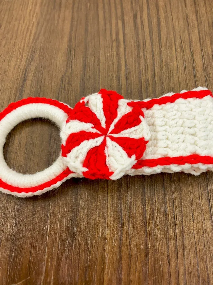 Crochet Candy Cane Towel Holder Pattern PDF, Christmas Kitchen Decor Tutorial, Festive Holiday Crochet Project for Beginners