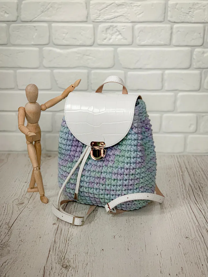 Crochet backpack pattern PDF and video tutorial, digital instant download