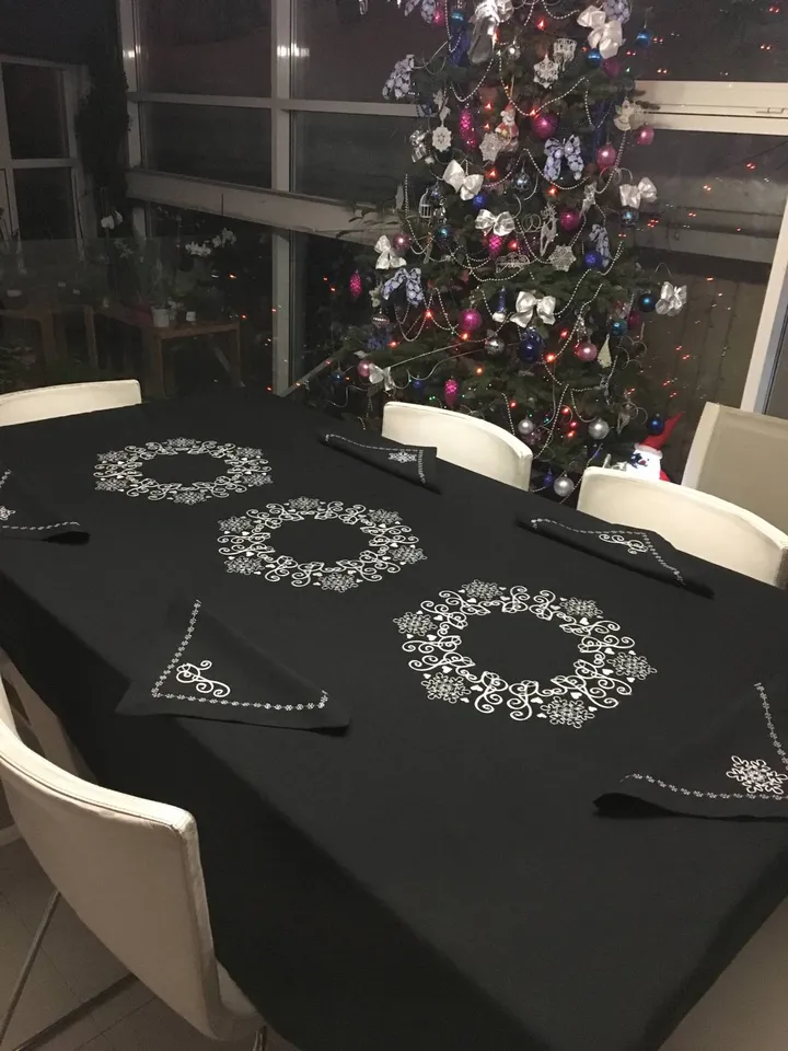 New Year set of panels and napkins Embroidery Design