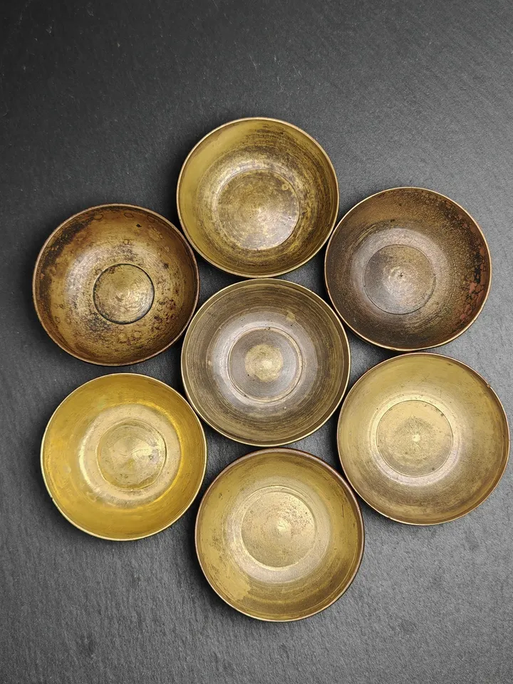 Gandhanra Old Tibetan Buddhist Water Offering Bowls,Yonchap Bowls,1 Set of 7 Bowls,Offerings in Monastery,40 Years Old,2.4&quot; × 0.8&quot;