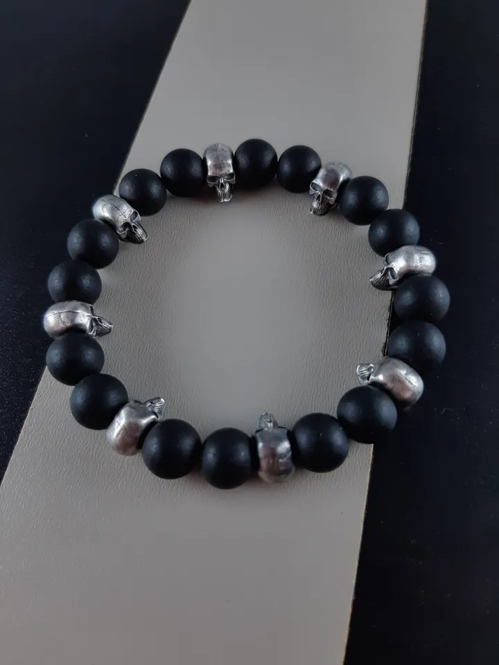 Skull bracelet
