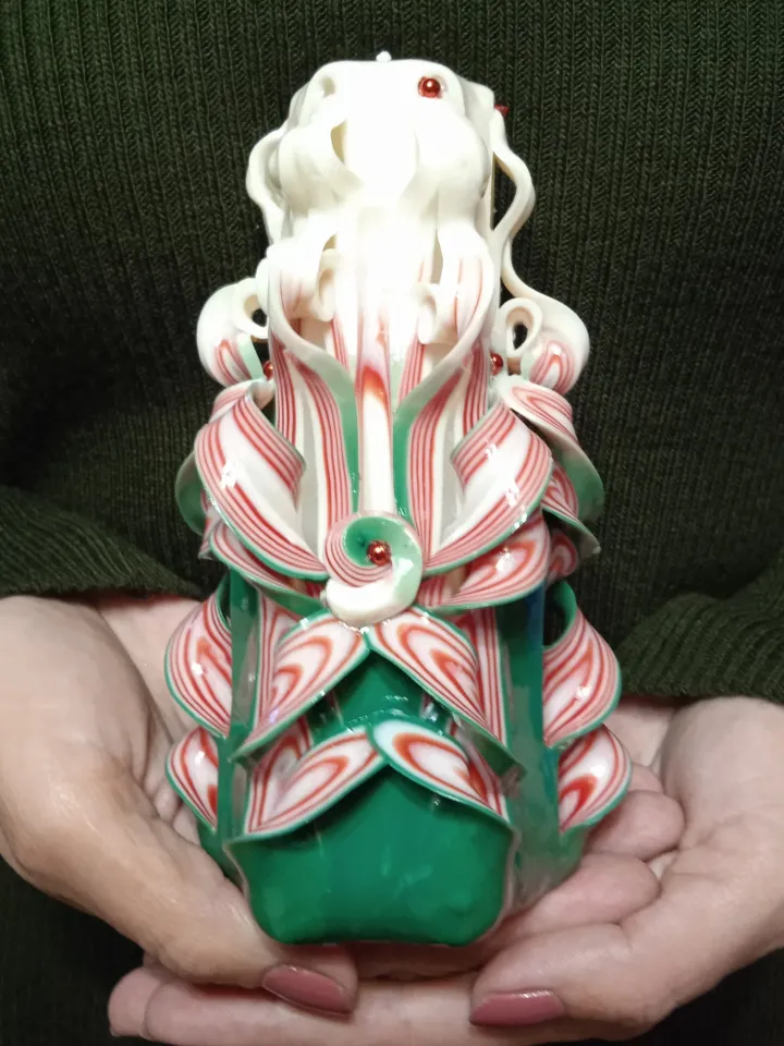 Carved candle 7"