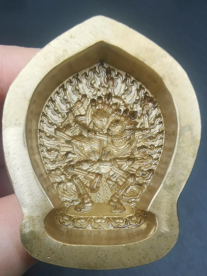 Citipati Tsa Tsa Mold,Shmashana Adhipati Mould,4.5cm Height,Gandhanra Unique Tibetan Buddha Tsha Tsha Mould For Making Clay Statue