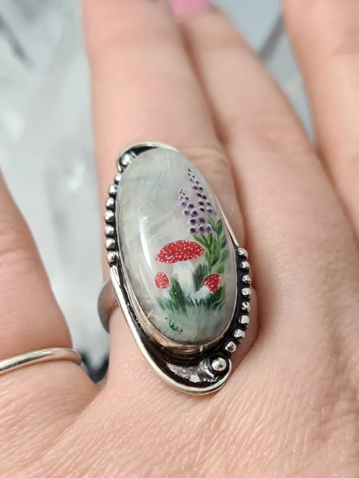 Moonstone ring Stone painting fly agaric Aaa large Moonstone ring 飛木耳環
