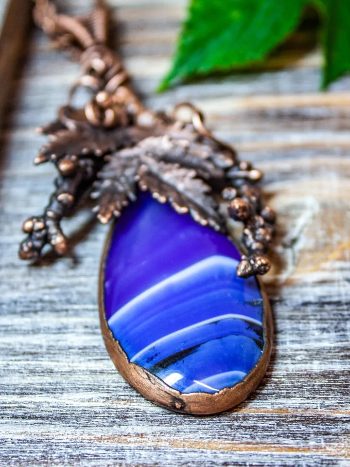 Unique handmade copper pendant made of natural leaves and twigs using the electroforming method, with a natural agate, an original gift