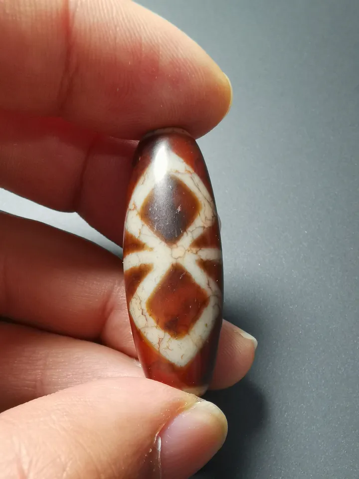 Gandhanra Ancient Tibetan Fire Agate Phum Dzi Bead with Dorje Vajra Pattern(1.58" * 0.55"), Protective Amulet for Vajrayana, zee Bead