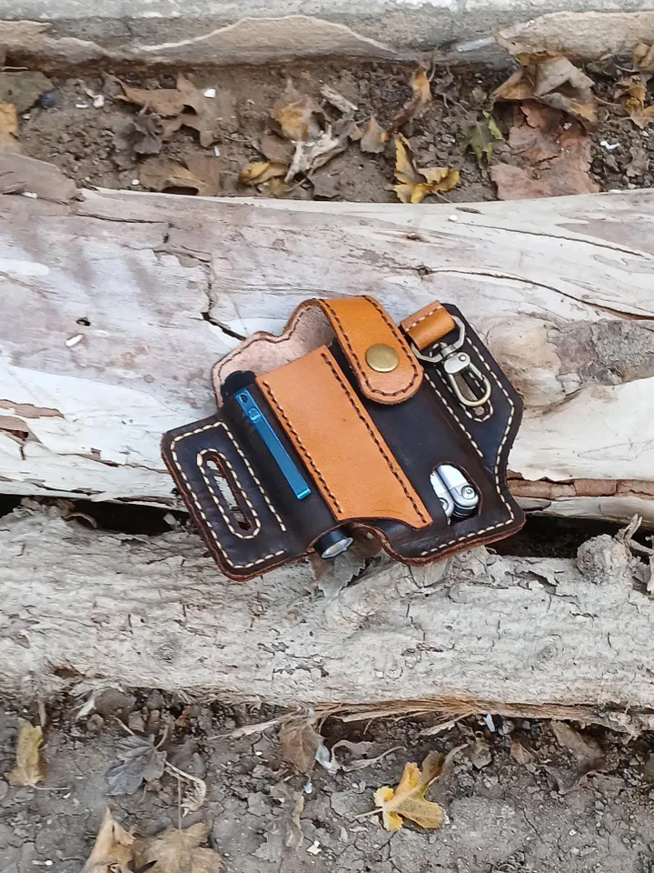 Leatherman EDC Pouch Belt Case, Leather Belt Organizer, Leather Multitool Sheath, Leatherman wave Sheath, Multitool Pouch, Handmade Leather.