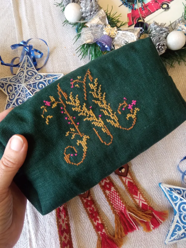 Cosmetic bag or pencil case made of linen with hand embroidery of a traditional Belarusian ornament