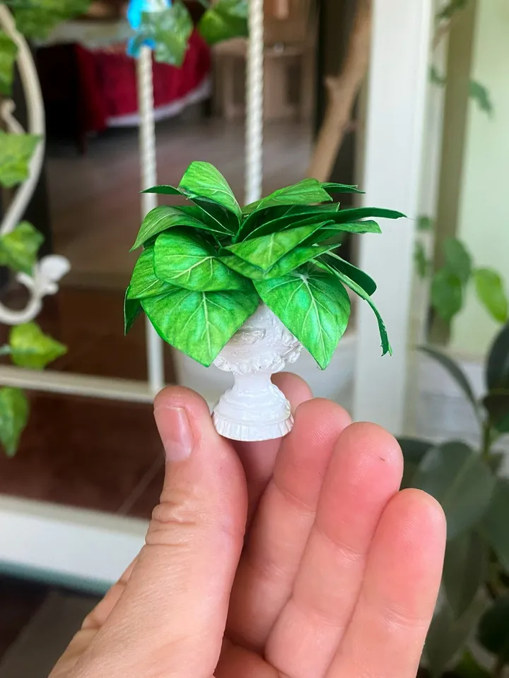Plants in a flowerpot for a dollhouse. Dollhouse miniature. 1:12. handmade.