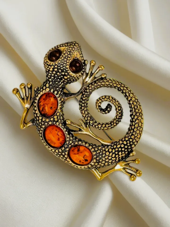 Large Lizard Brooch pin Animal brooch Jewelry for women, men Gold with black Brass with amber Vintage boho style Brooch for stole, jacket, sweater