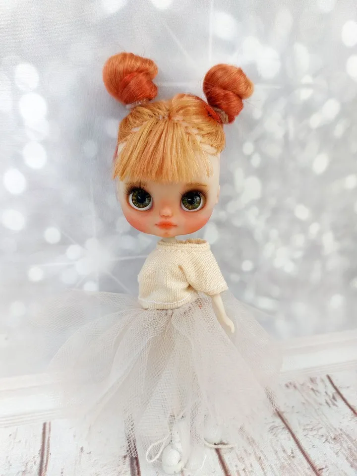 reserve. Adorable little doll. Red-haired Petite Blythe with green eyes