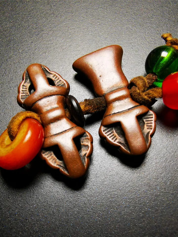 Gandhanra Antique Tibetan Amulet,Mini Vajra and Bell Bead Counters for Mala Bracelet,Prayer Bead,Made of Red Copper