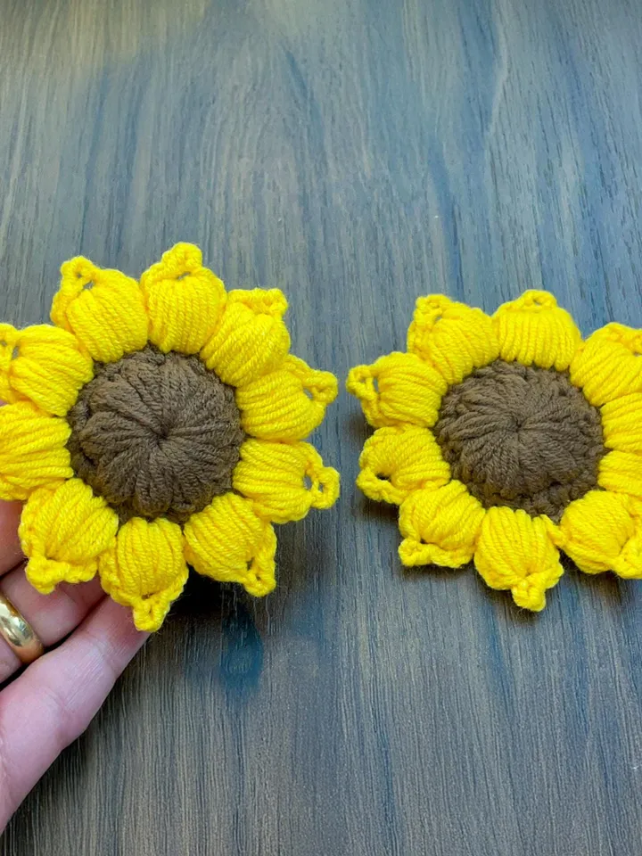Amigurumi Sunflower Crochet Pattern, 3D Crochet Flower Plush, Stuffed Sunflower Applique PDF, DIY Floral Home Decor, Instant Download