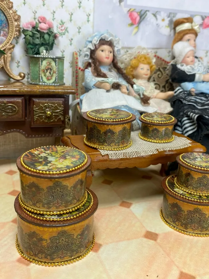 Tutorial. A set of boxes for a dollhouse. 1:12.1:6